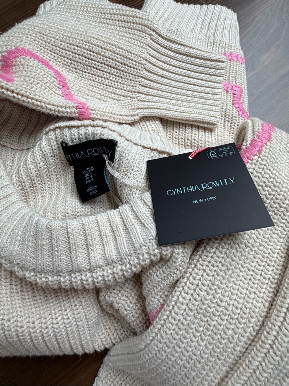 Cynthia Rowley Cream/Pink Sweater Size S - Picture 10 of 10